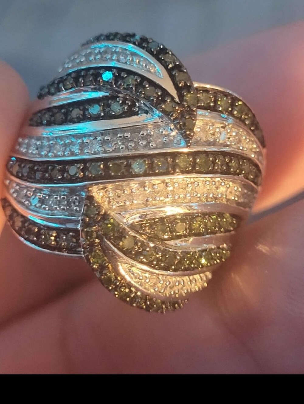 Green/White Diamond Ring